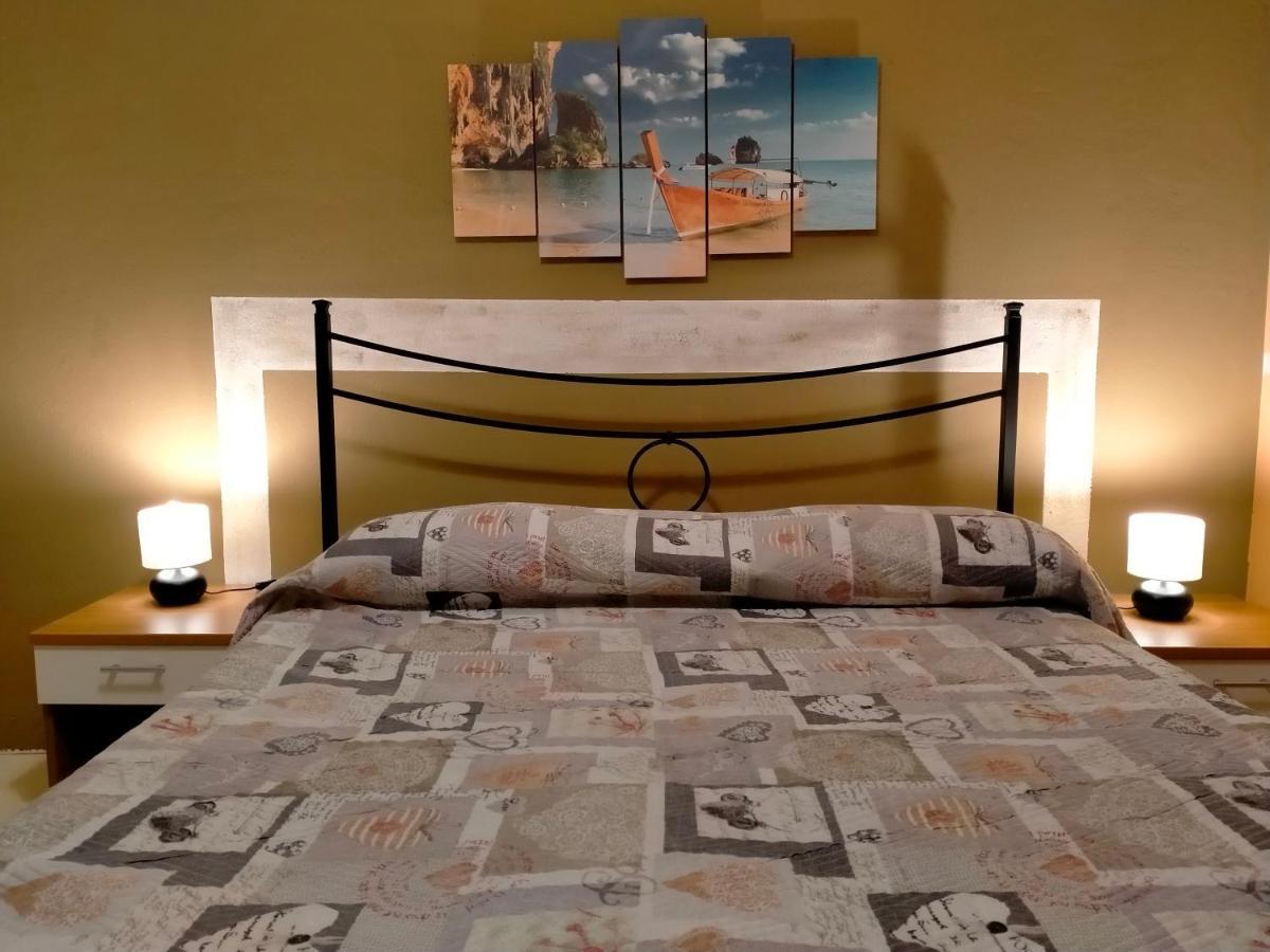 Villa Laura Apartment Giardini-Naxos Kültér fotó