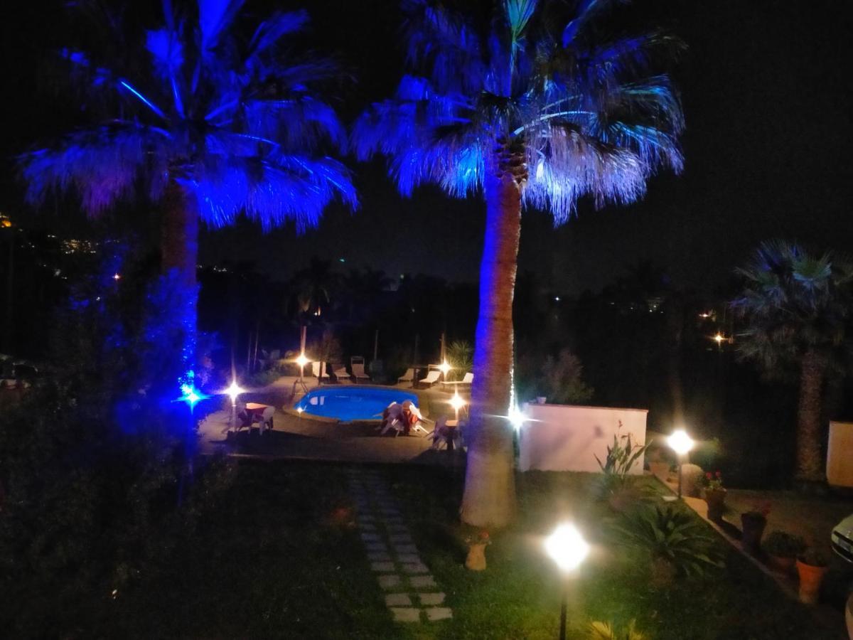 Villa Laura Apartment Giardini-Naxos Kültér fotó